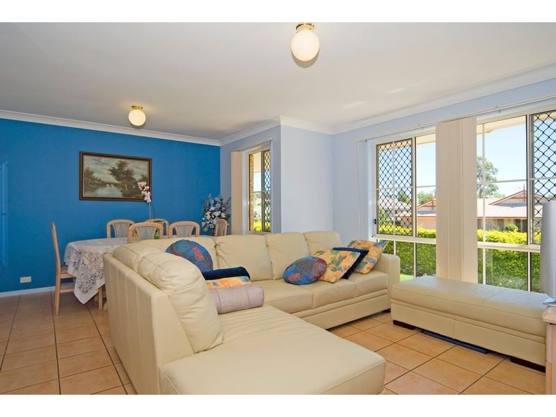 30 Whitmore Crescent, Goodna QLD 4300