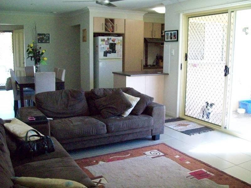 42 Ronayne Circuit, One Mile QLD 4305