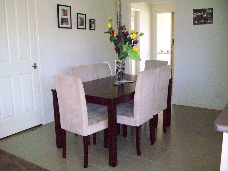 42 Ronayne Circuit, One Mile QLD 4305