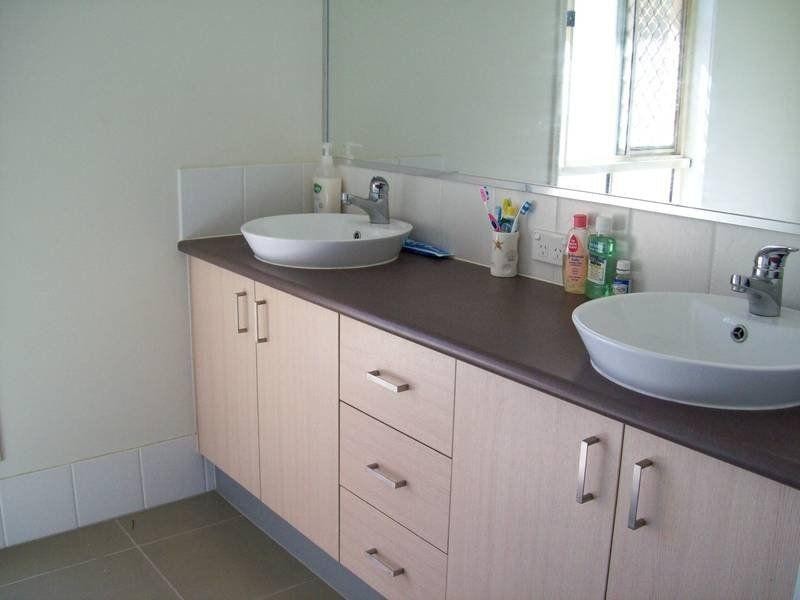 42 Ronayne Circuit, One Mile QLD 4305