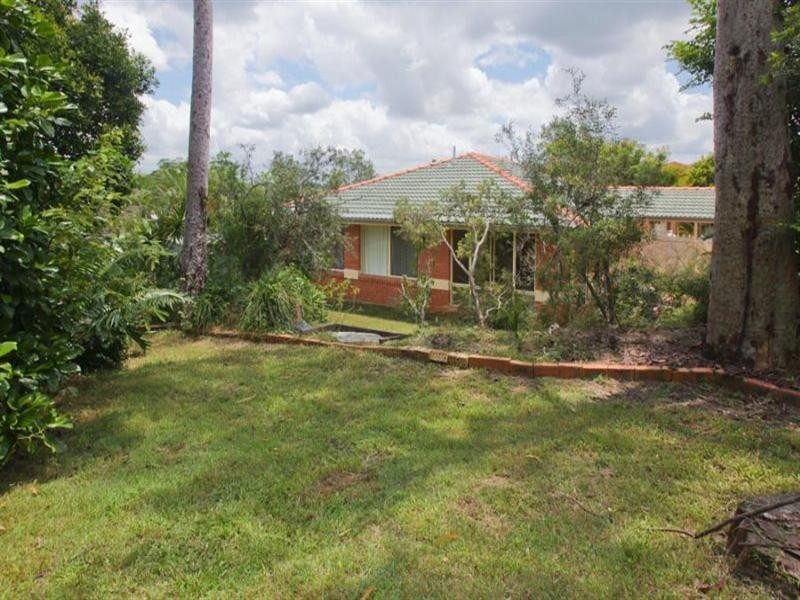 4 Moresby Avenue, Springfield QLD 4300