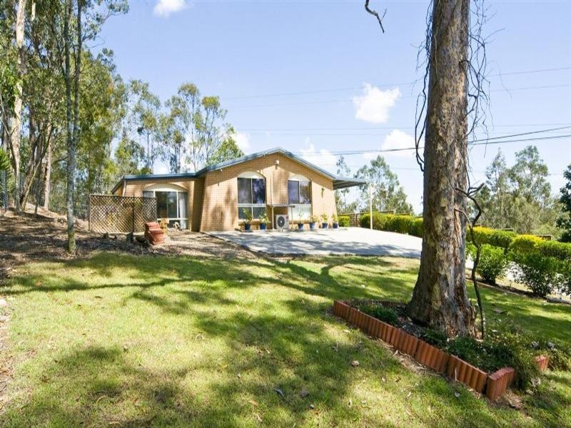 11 Glyn Court, Redbank Plains QLD 4301