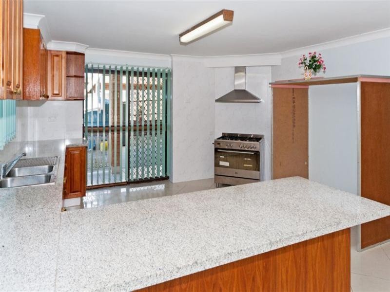 126 Redbank Plains Road, Bellbird Park QLD 4300