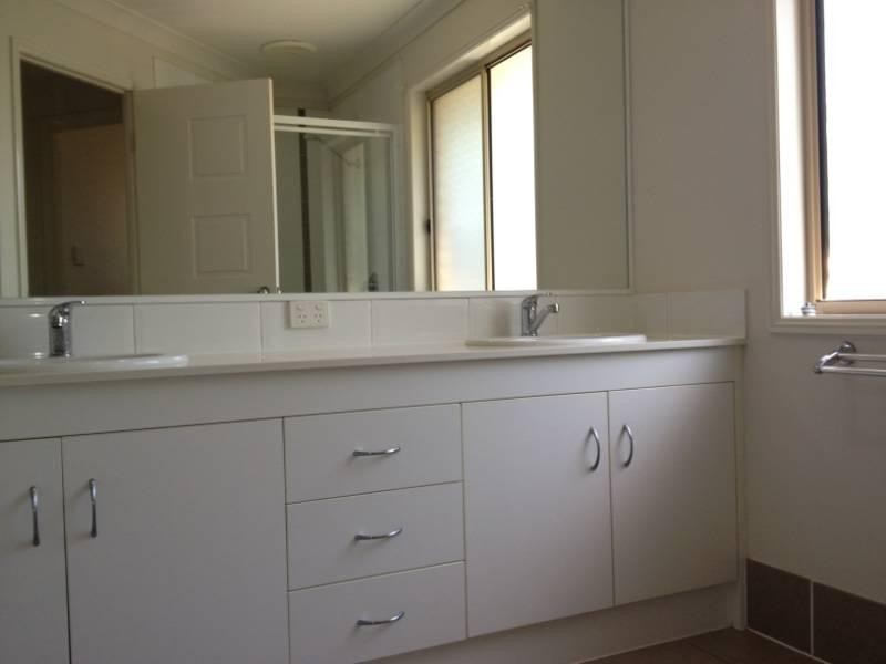 15 Bassili Drive, Collingwood Park QLD 4301