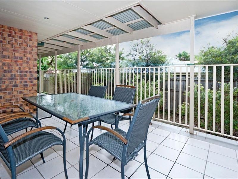5 Frawley Drive, Redbank Plains QLD 4301