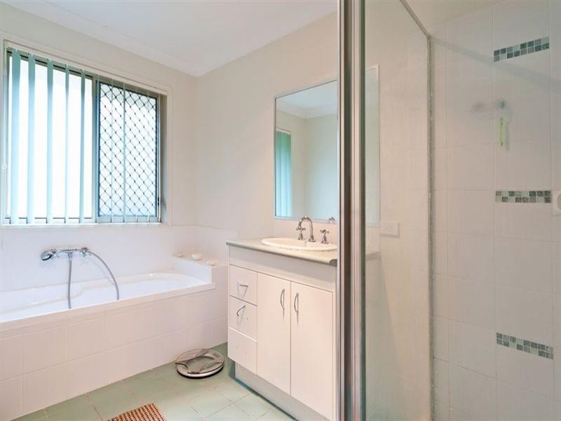 5 Frawley Drive, Redbank Plains QLD 4301