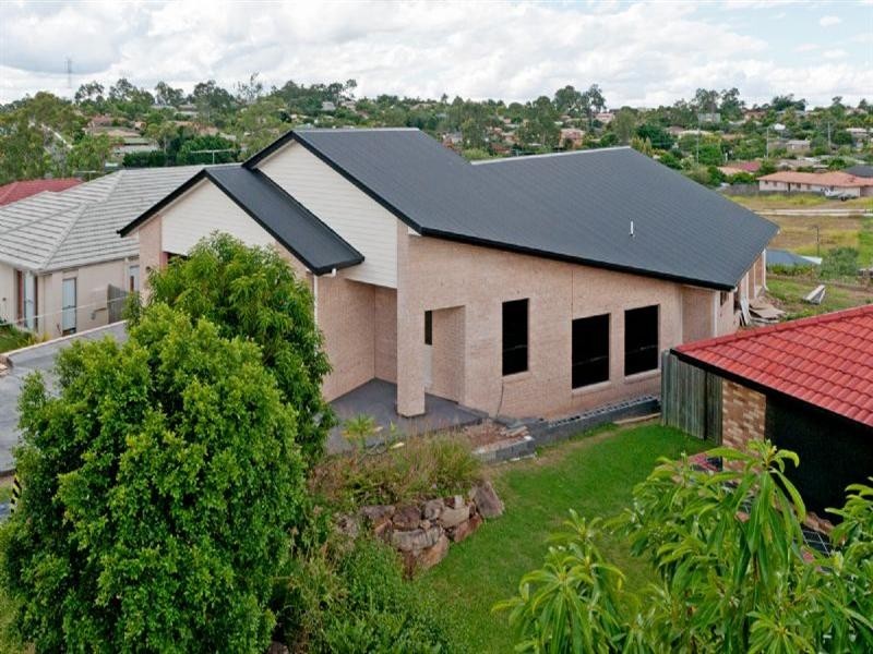 16 Higgins Street, Collingwood Park QLD 4301