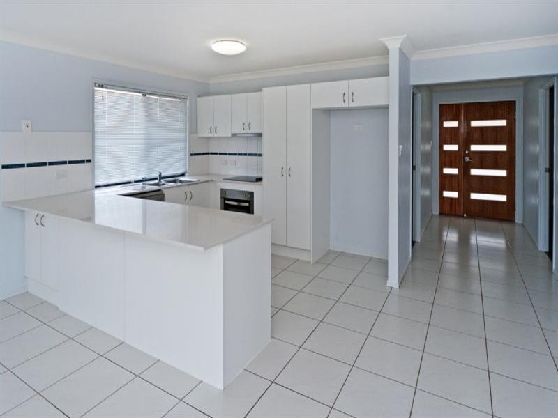 33 Bassili Drive, Collingwood Park QLD 4301