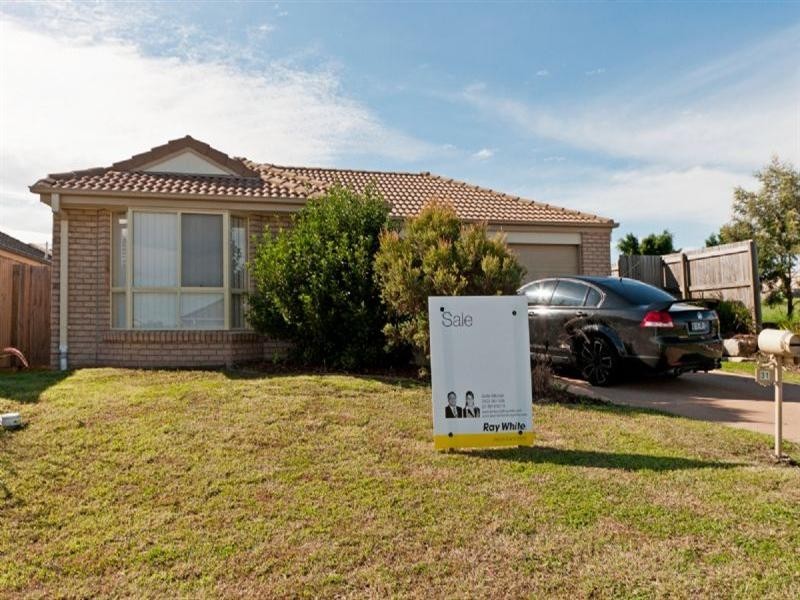 31 Dornoch Crescent, Raceview QLD 4305
