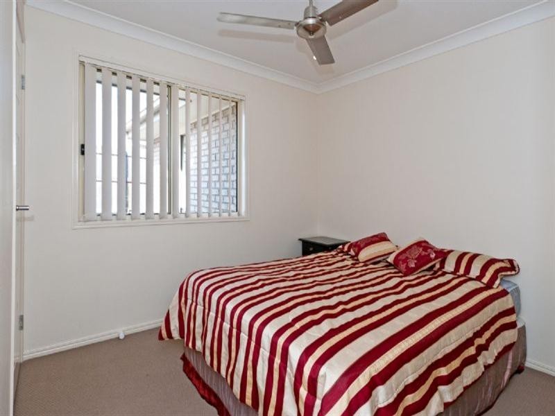 31 Dornoch Crescent, Raceview QLD 4305