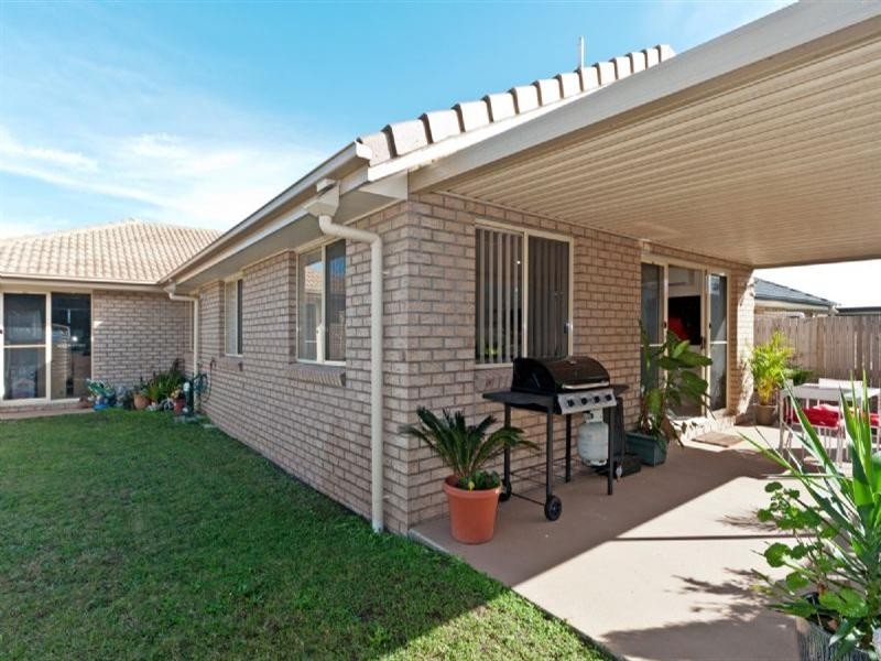 31 Dornoch Crescent, Raceview QLD 4305