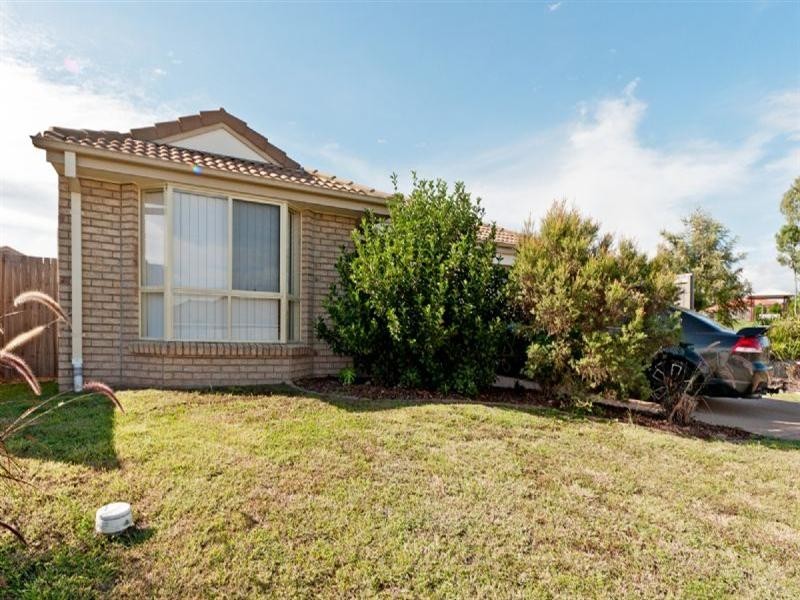 31 Dornoch Crescent, Raceview QLD 4305