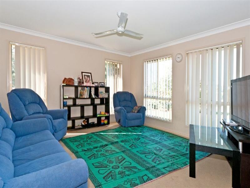 15 Siedofsky Street, Redbank Plains QLD 4301