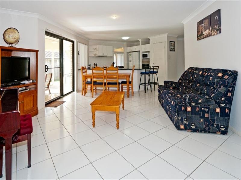 21 Bassili Drive, Collingwood Park QLD 4301