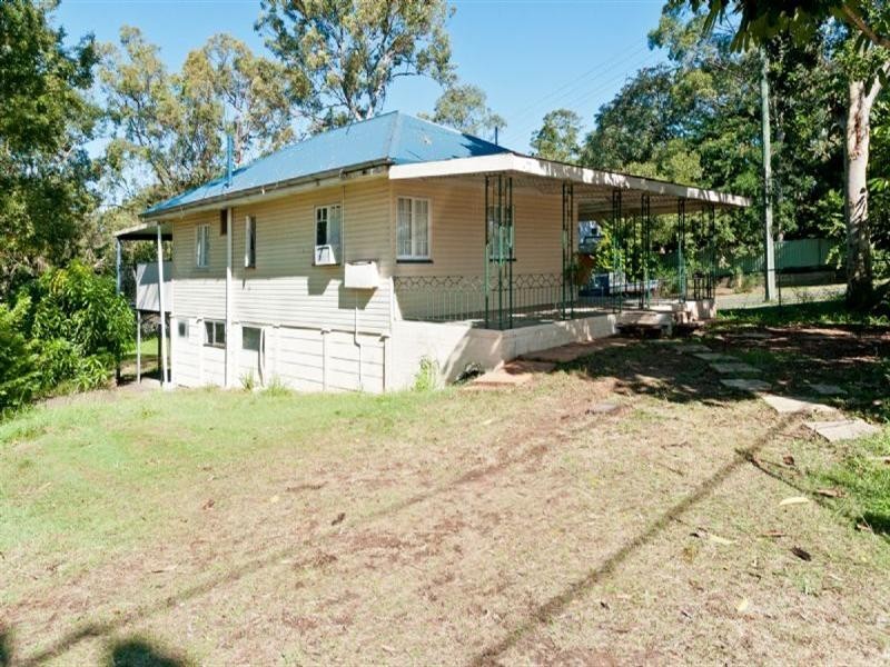 138 Redbank Plains Road, Bellbird Park QLD 4300