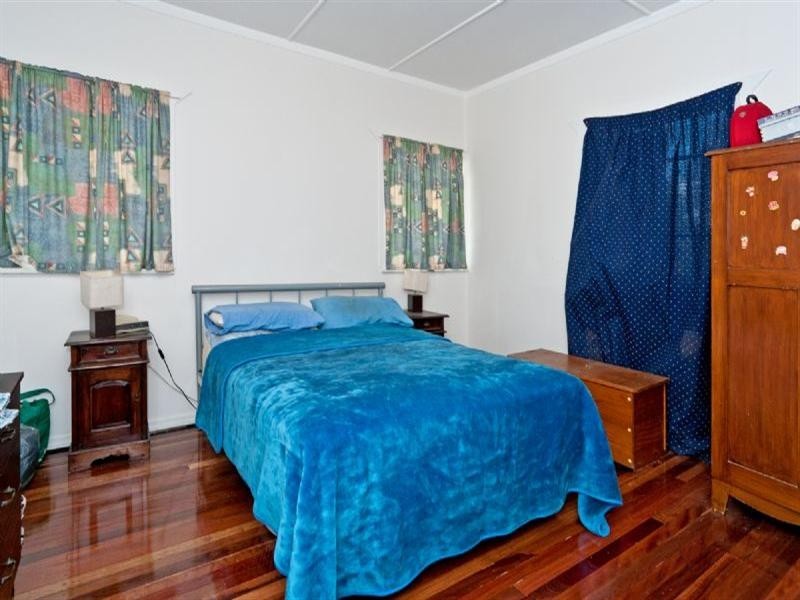 138 Redbank Plains Road, Bellbird Park QLD 4300