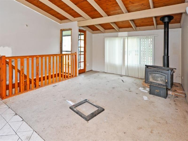 6 Rosemary Street, Bellbird Park QLD 4300