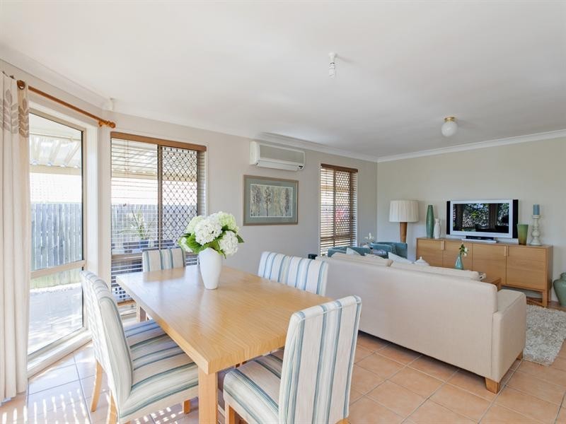 33 Whitmore Crescent, Goodna QLD 4300