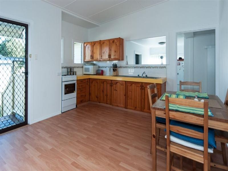 66 Smiths Road, Goodna QLD 4300