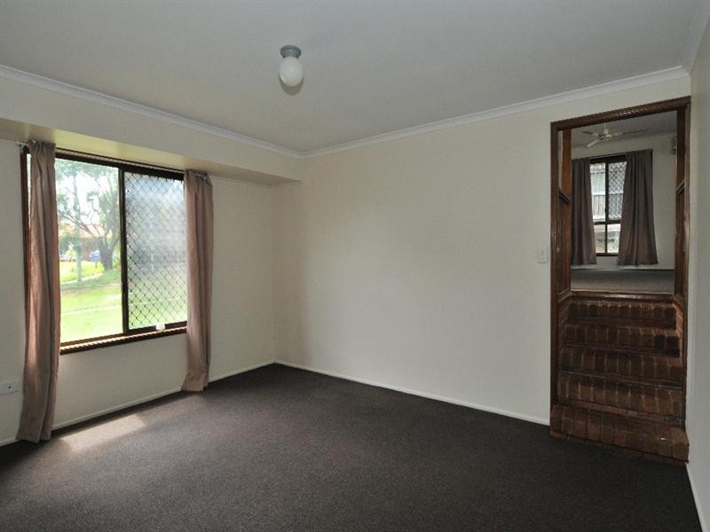 7 Kingfisher Court, Bundamba QLD 4304