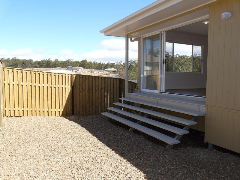 27 Caraway Street, Springfield Lakes QLD 4300