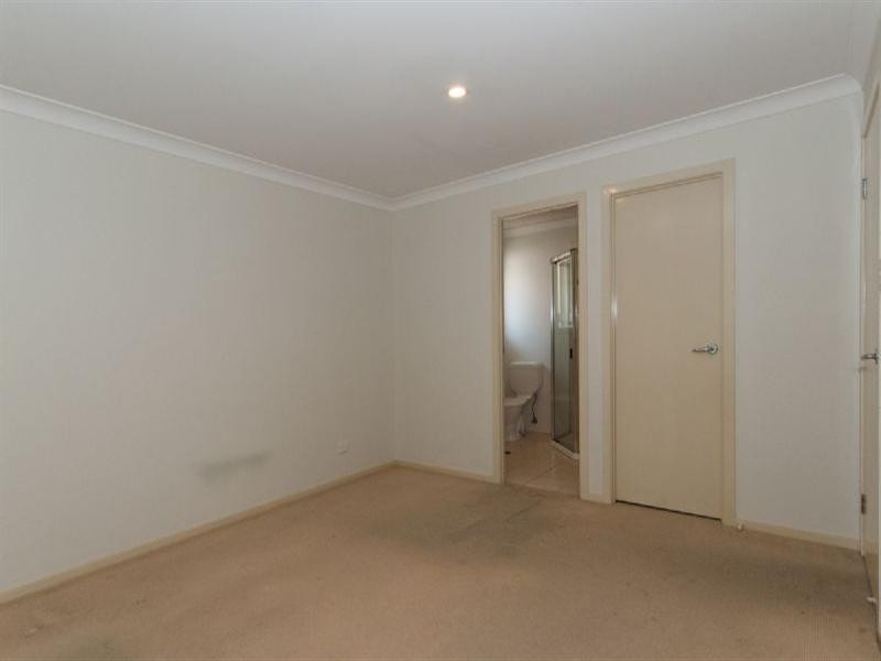 22 Collins Street, Collingwood Park QLD 4301