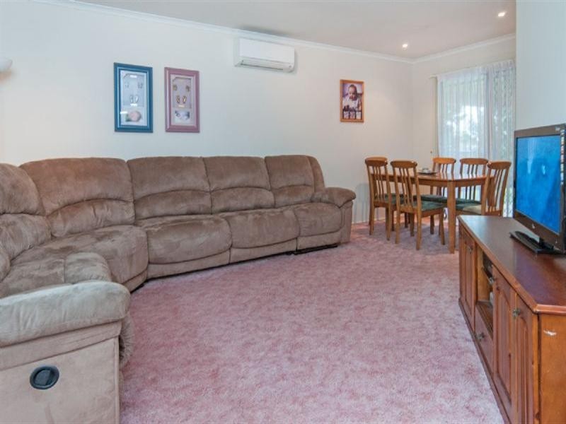 6 Daintree Place, Redbank QLD 4301