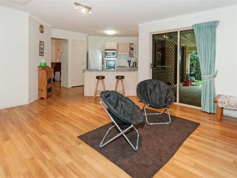 6 Daintree Place, Redbank QLD 4301