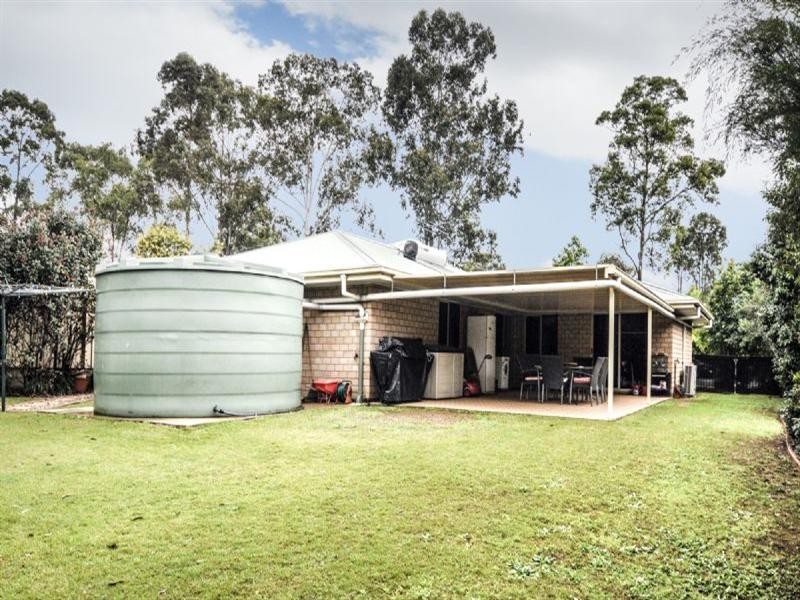 6 Daintree Place, Redbank QLD 4301