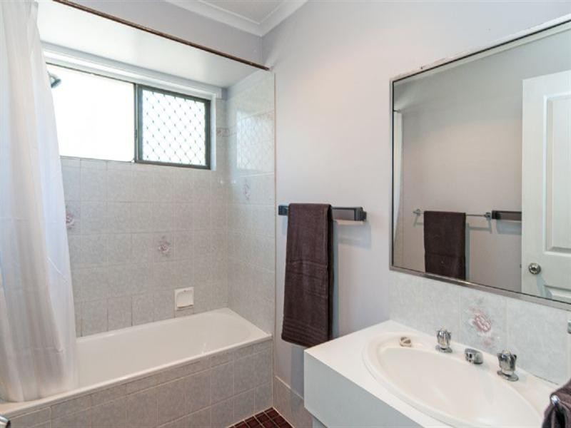 52 Kennedy Drive, Redbank Plains QLD 4301