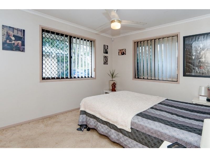 1/25 Henty Drive, Redbank Plains QLD 4301