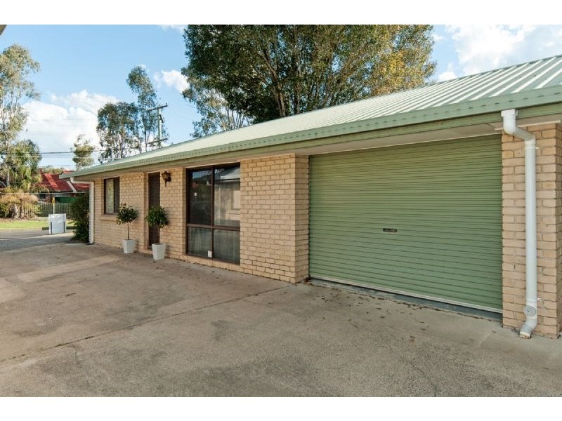 1/25 Henty Drive, Redbank Plains QLD 4301