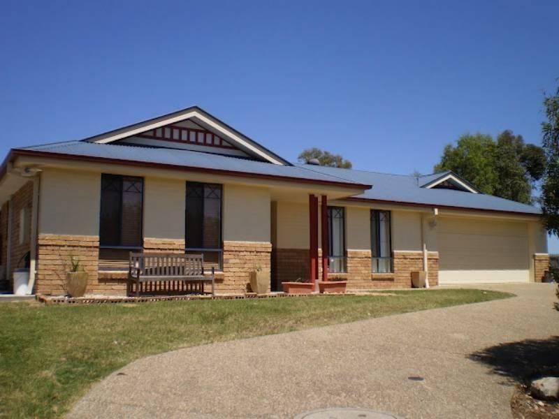 27 Burdekin Court, Collingwood Park QLD 4301