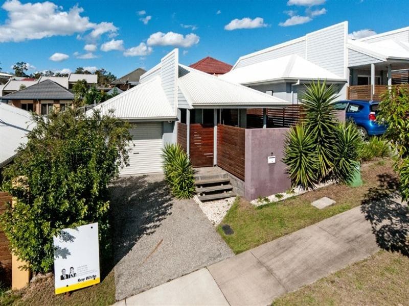 7 Skyline Avenue, Springfield Lakes QLD 4300