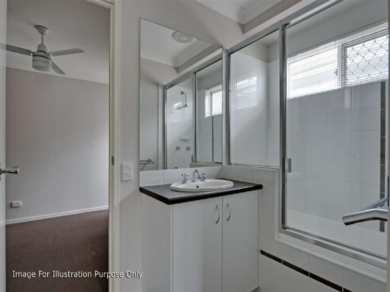 7 Skyline Avenue, Springfield Lakes QLD 4300