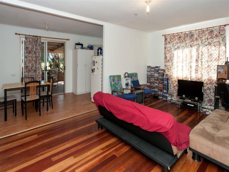 5 Ipswich Street, Riverview QLD 4303