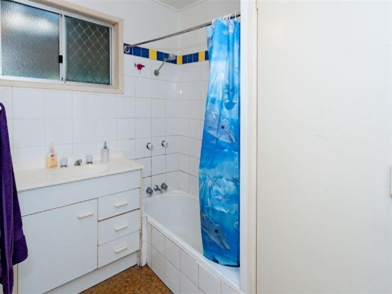 5 Ipswich Street, Riverview QLD 4303