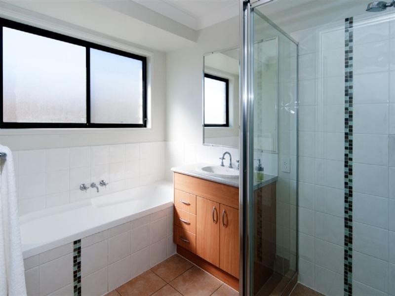 1 Clarke Court, Collingwood Park QLD 4301