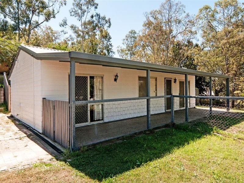 5 McLean Street, Redbank Plains QLD 4301