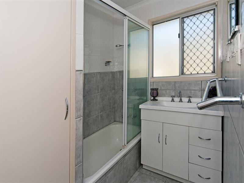 25 Rice Road, Redbank Plains QLD 4301