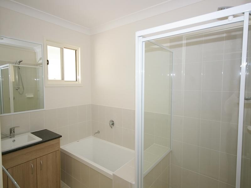 37 Neptune Crescent, Brassall QLD 4305