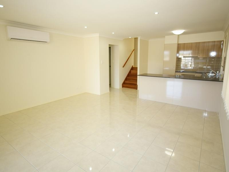 37 Neptune Crescent, Brassall QLD 4305