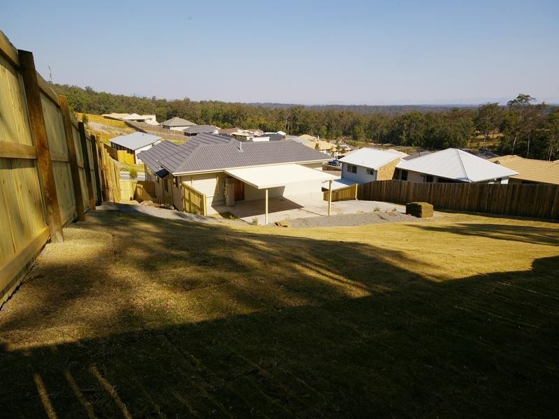 37 Neptune Crescent, Brassall QLD 4305