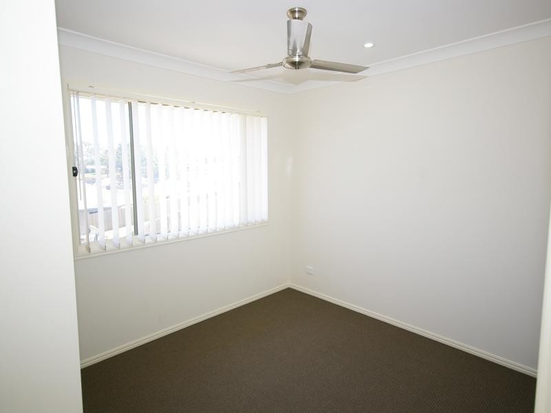 37 Neptune Crescent, Brassall QLD 4305