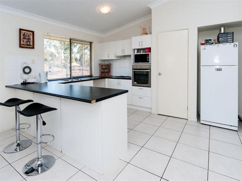 42 Bassili Drive, Collingwood Park QLD 4301