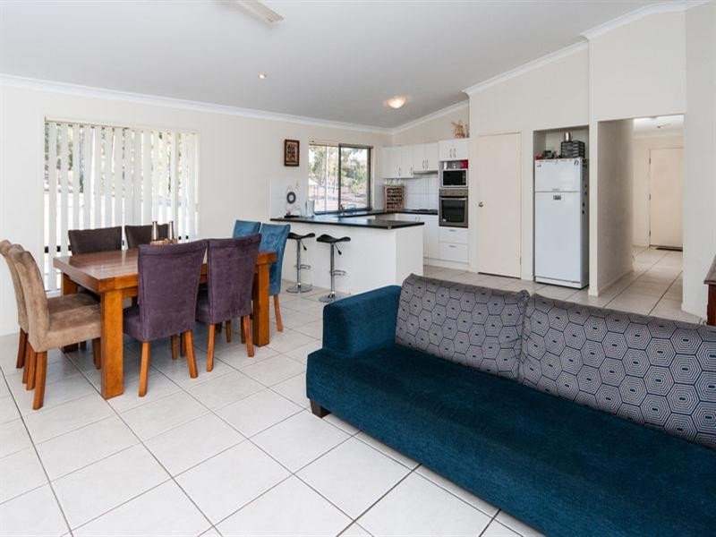 42 Bassili Drive, Collingwood Park QLD 4301