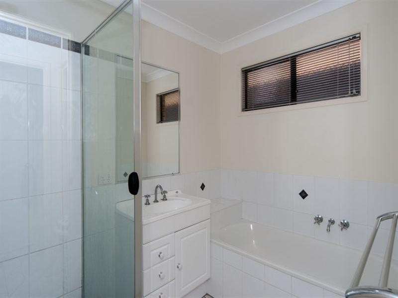 42 Bassili Drive, Collingwood Park QLD 4301