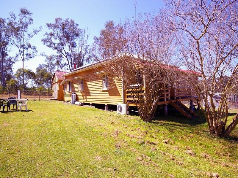 37 Storey Street, Redbank Plains QLD 4301