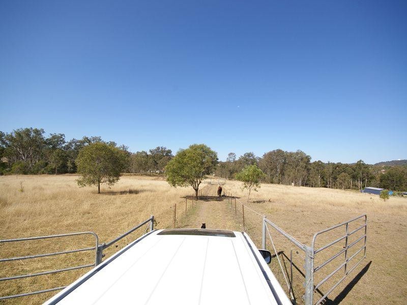 32 Greenwood Village Road, Redbank Plains QLD 4301