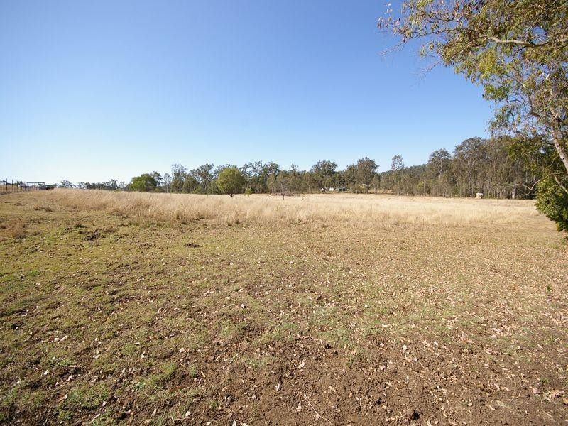 32 Greenwood Village Road, Redbank Plains QLD 4301